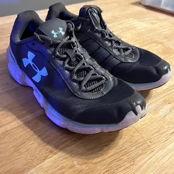 Under Armour Shoes - Under Armour Tennis Shoe